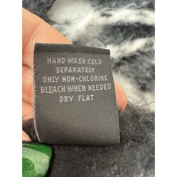 Betsey Johnson Plaid Blanket Wrap Scarf Designer Fuzzy Cozy Grunge Gothic City - Picture 3 of 6